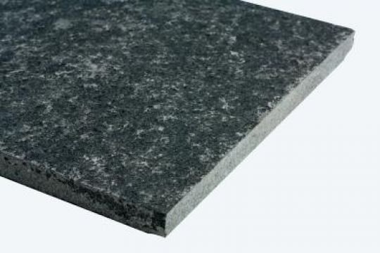 Batu Andesit Bakar Hitam